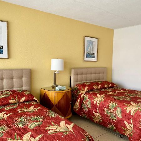 Isle Of Capri Motel Норт-Вайлдвуд Экстерьер фото